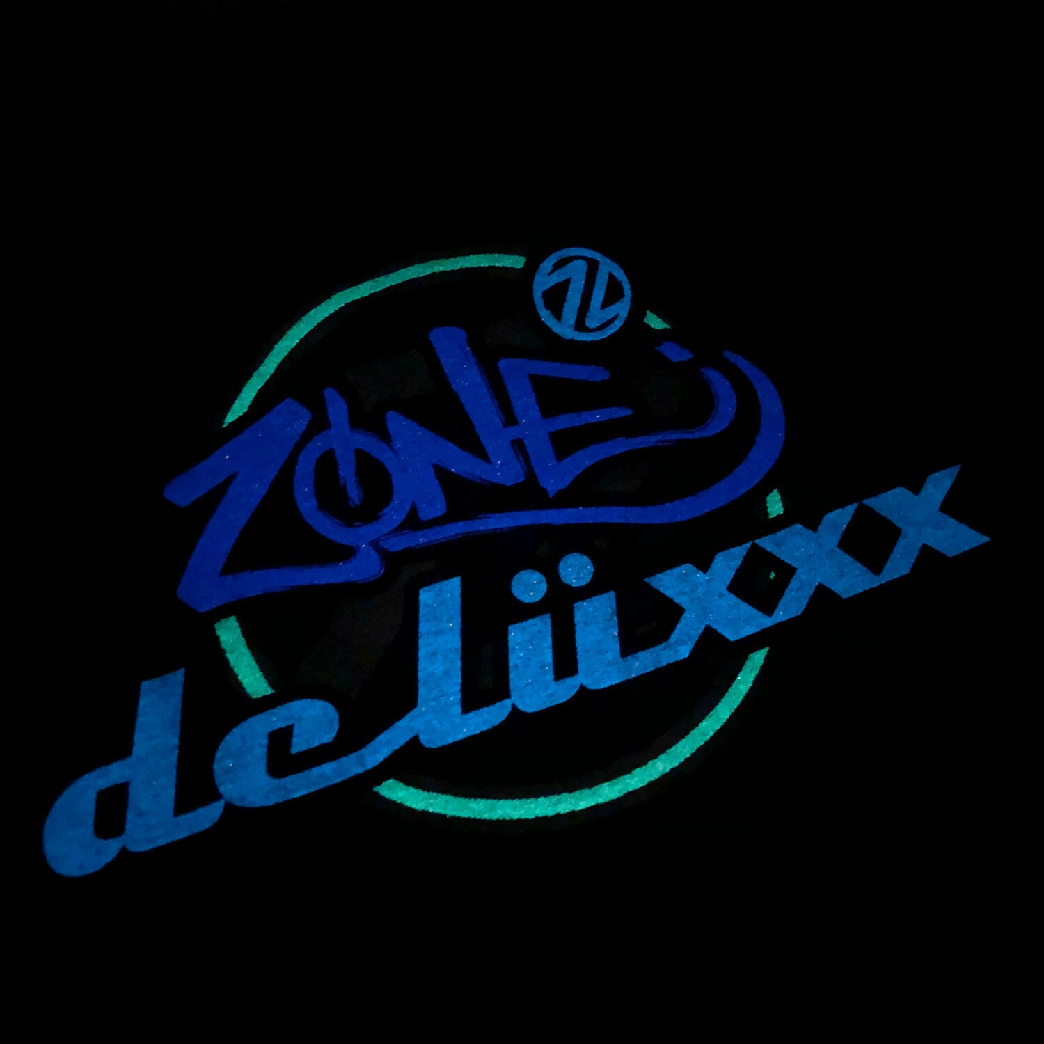 Shirt - zone delüxxx 